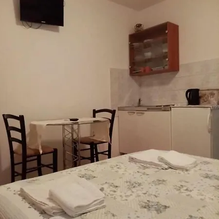 Jela Apartman