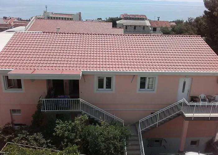 Apartment Jela Makarska