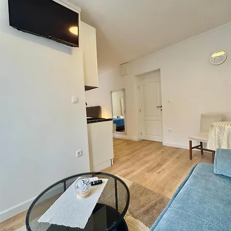 Jela Appartement *
