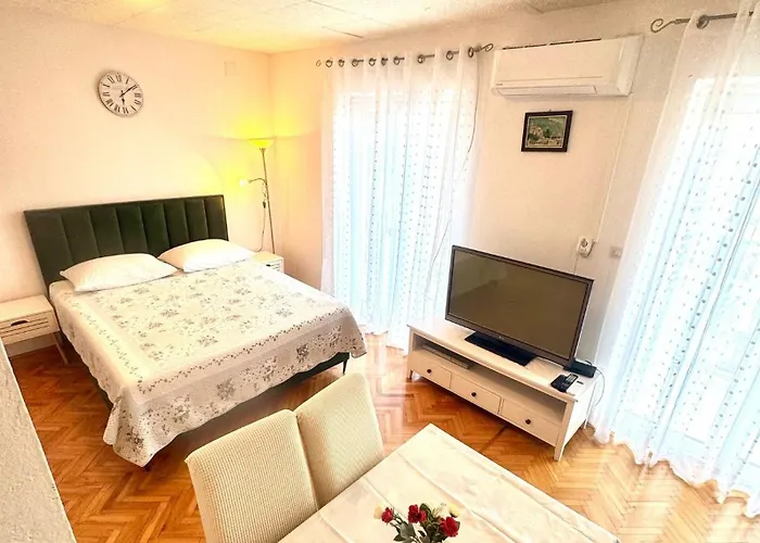 Lägenhet Jela Makarska